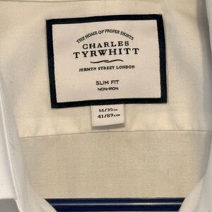 Charles Tyrwhitt Non-Iron Cream Shirt